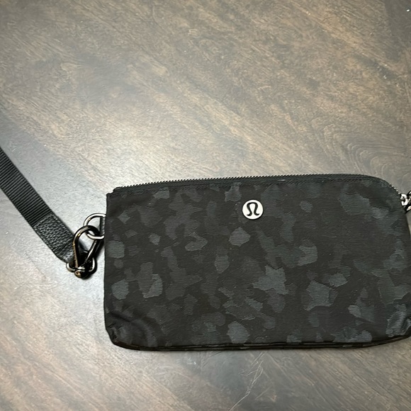 lululemon athletica Bags Lulu Small Wallet Bag Poshmark
